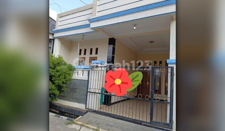 Dijual Rumah Nyaman 2 Kt 2 Km di Taman Narogong Rawalumbu