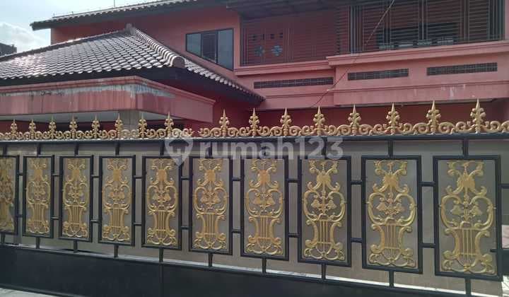 Dijual Rumah Megah di Perumahan Wisma Ratu Jatimakmur Pondok Gede Bekasi