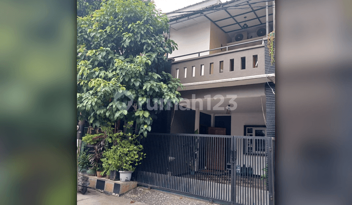 Rumah Apik 2 Lantai Siap Huni di Duta Harapan Bekasi Utara - Lokasi Strategis, Bebas Banjir!