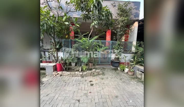 Dijual Cepat! Rumah Hadap Utara di Villa Mutiara Gading 3, Dekat Klinik & Area Komersial