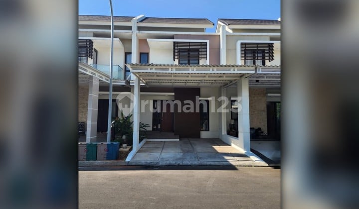 Dijual Rumah The Orchad Summarecon, cluster Burgundy, Bekasi Utara