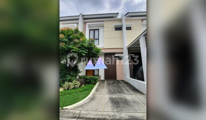 Modern 2-Story House in Burgundy Cluster, Summarecon Bekasi - Premium Location!