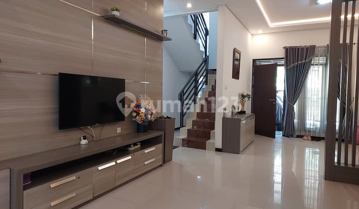 Murah ! Rumah Bagus Furnish Siap Huni Strategis Grand Sharon Bandung