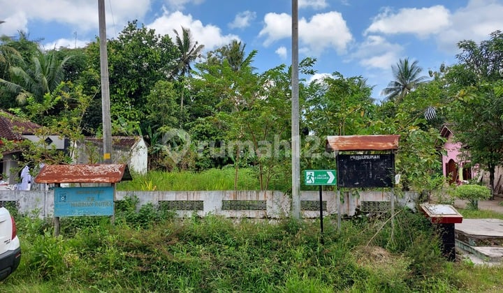 Vacant Land for Sale.