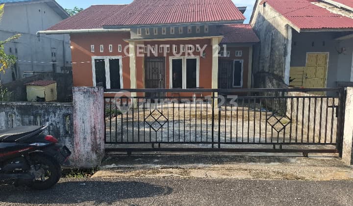 Rumah Tinggal Siap Huni, Jl. MT Haryono Km.04, Sintang