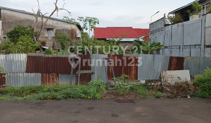 Tanah Strategis Jl. Ampera Cocok Utk Berbagai Usaha