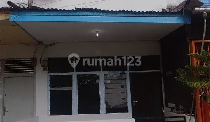 Rumah 2 Lantai Jl. Gajah Mada Gg. Gama 8