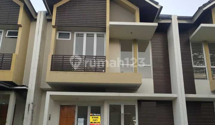 Dijual Rumah Jalan Utama