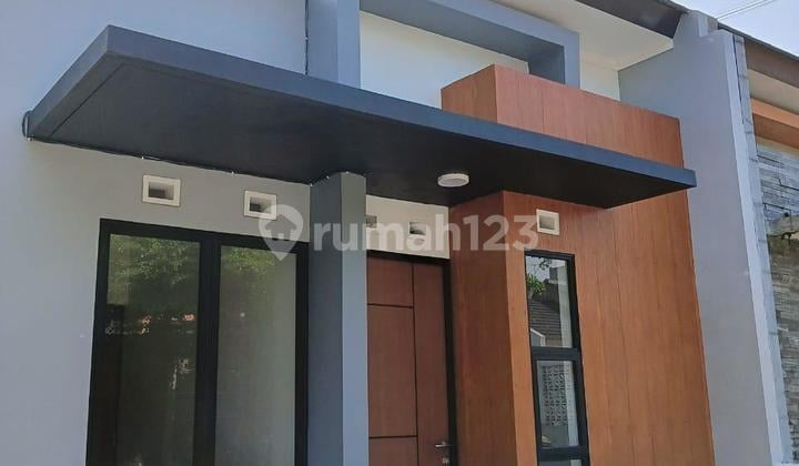 Rumah Minimalis Modern Siap Huni di Komplek Dutamargawangi