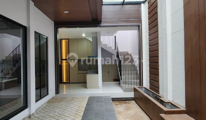 Rumah Mewah Ekslusif Summarecon Bandung Cluster Emily View Danau
