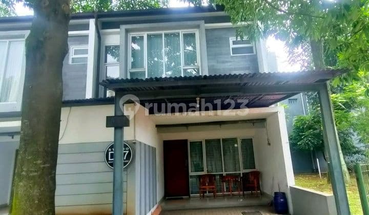 Rumah Hoek Holis Regency