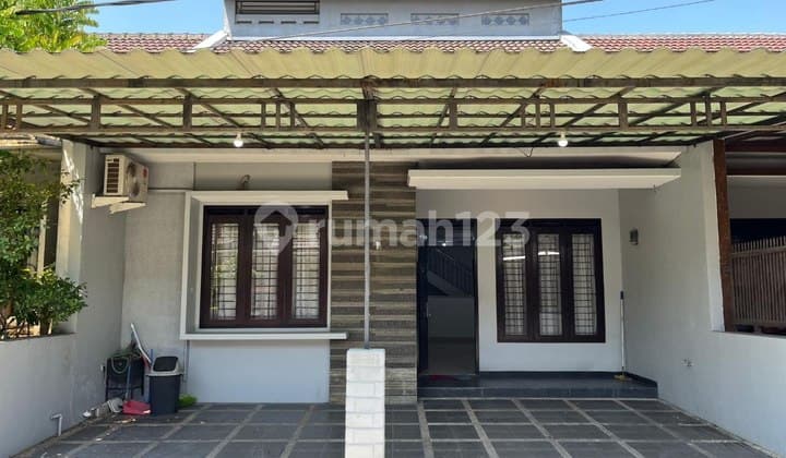 Rumah Siap Huni di Komplek Batununggal Indah