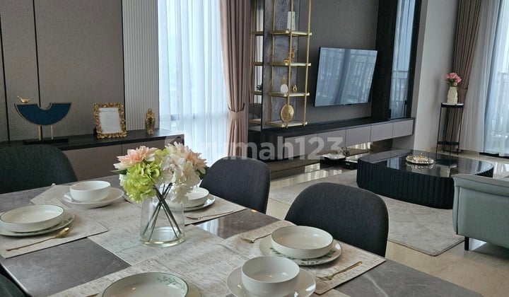 Apartemen Baru 3br Layout Luas Dan Mewah Lingkungan Nyaman