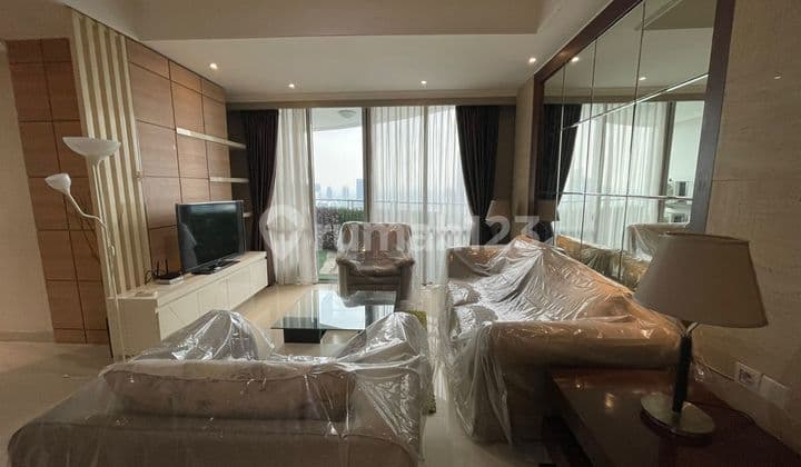 Disewakan Apartemen Denpasar Residence Location In South Jakarta - 3 BR Fully Furnished