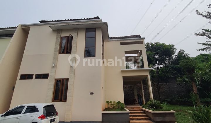 Rumah pojok 2 Lantai di Bintaro sektor 9 tangsel,jual cepat !!