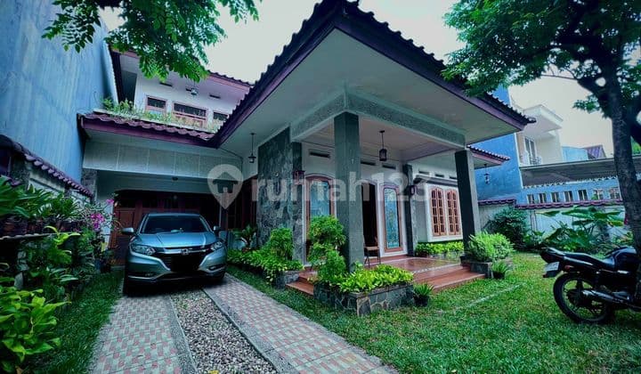 Rumah Cocok untuk Rumah Tinggal/ Kantor/Kafe Diguntur Jaksel