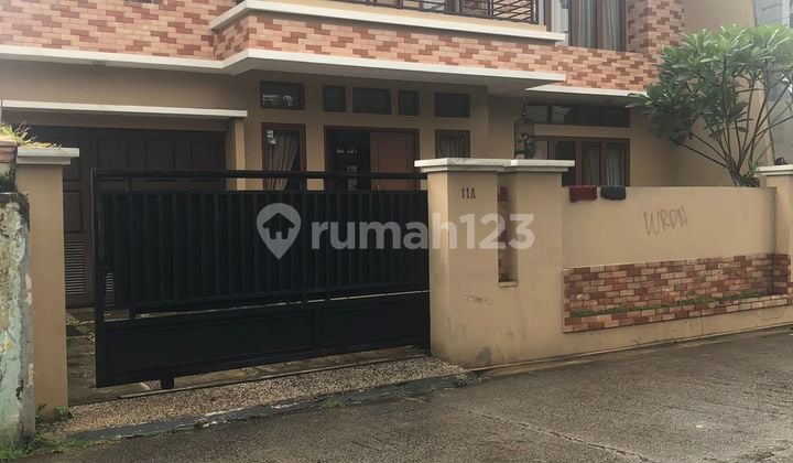 Rumah 2 Lantai Dekat Gerbang Toll Andara Pinggir Jalan di Depok