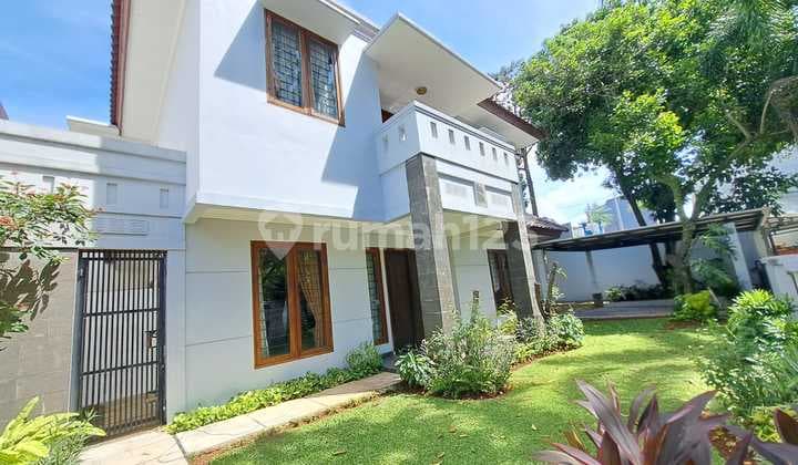 For Rent House with Swimming Pool in Bintaro Sector 9