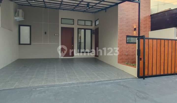 Rumah Siap Huni Baru Jadi Dalam Kompek Diserua !