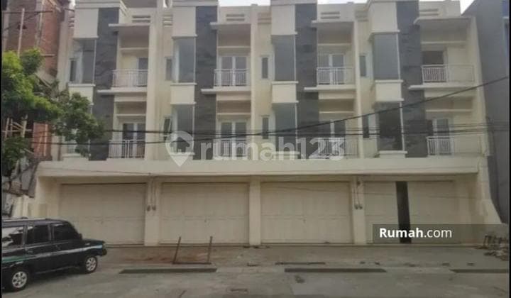 Ruko Baru 4 Lantai Siap Pakai Daerah Ramai Dekat Rs