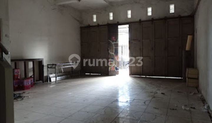 Ruko SIAP PAKAI 2 lantai di Jl. RE. Martadinata