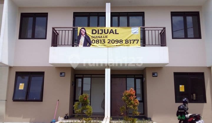 1 UNIT HOEK LEFT, NEW HOUSE IN THE LARGEST CLUSTER PASTEUR GATEWAY