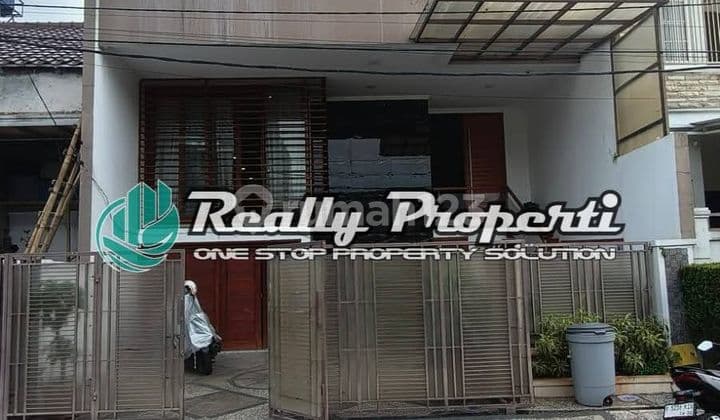 Dijual Rumah Type Mezanin 3 Lantai Dalam Perumahan di Cikunir