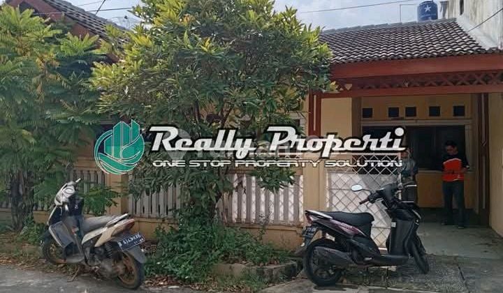 For Rent: House in Jatiwaringin, Pondok Gede, Bekasi