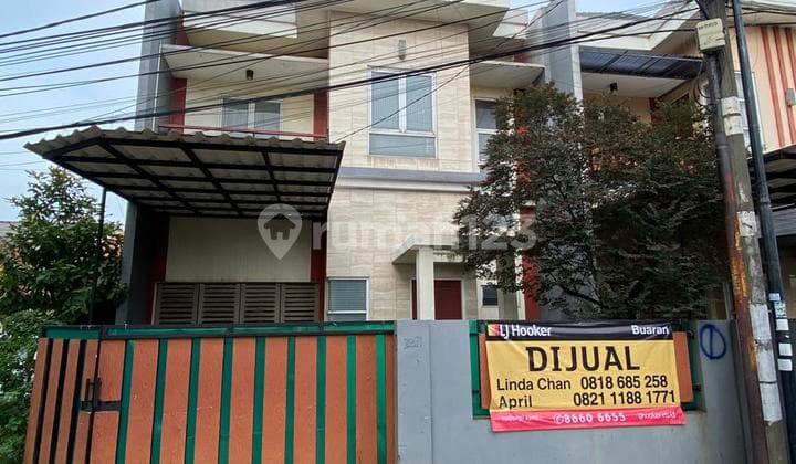 Rumah 2 Lantai Bagus Akses Mudah di Caman Bekasi Kota