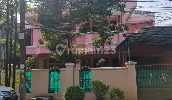 Dijual Rumah Siap Huni 2 Lantai Luas di Jl. Pendidikan Duren Sawit Jakarta Timur