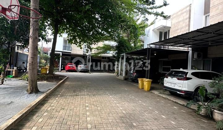 Rumah HOOK Disewakan di Cluster Exsclusive Allura Caman Bekasi