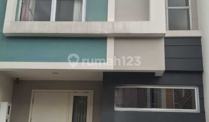 Dijual Cepat Rumah Rapi Siap Huni di Cluster Agnesi Gading Serpong