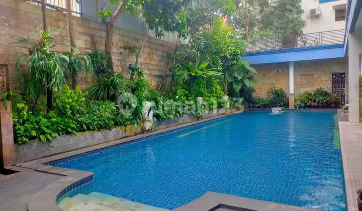 Wts Rumah 2 LT di Boulevard Cluster Perancis Modernland