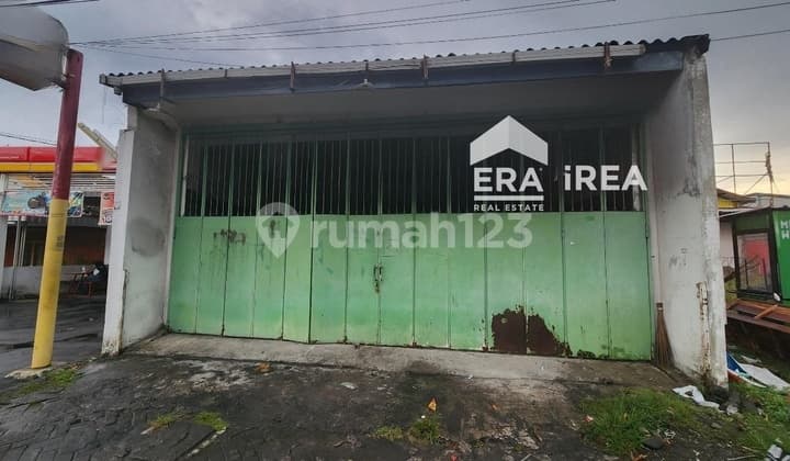 Sewa Ruang Usaha Solo Dekat De Tjolomadoe