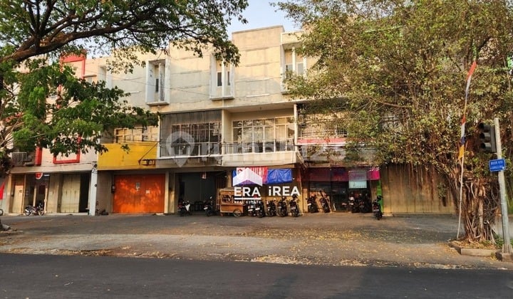 Cheap Solo Shop House Near Flower Market