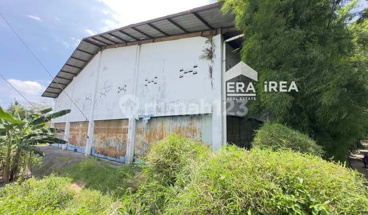 Gudang Solo Kota Dekat Stasiun Balapan