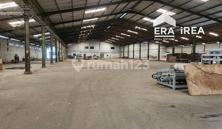 Gudang Solo Dijual Dekat Exit Tol Gondangrejo