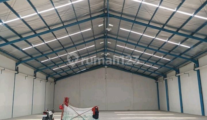 Gudang di Pergudangan Osowilangon. Bagus. Siap Pakai. Dekat Tol Romokalisari. Margomulyo. Bebas Banjir Gudang di Pergudangan Osowilangon. Bagus. Siap Pakai. Dekat Tol Romokalisari. Margomulyo. Bebas Banjir