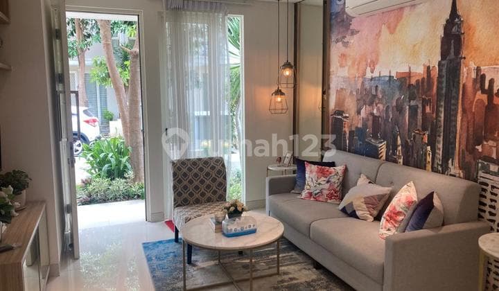 Rumah Bagus Cluster Zimbali Costa Pakuwon City. Dekat Univ Wodya Mandala. Sekolah Gloria. Xinzhong. Pakuwon City Mall. Full Furnished. Nego