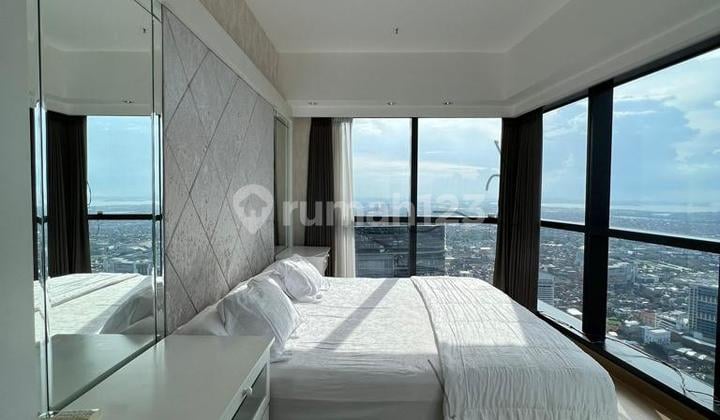 Full Furnished, Bagus. Private Lift. Connect Tunjungan Plaza. Harga Termurah