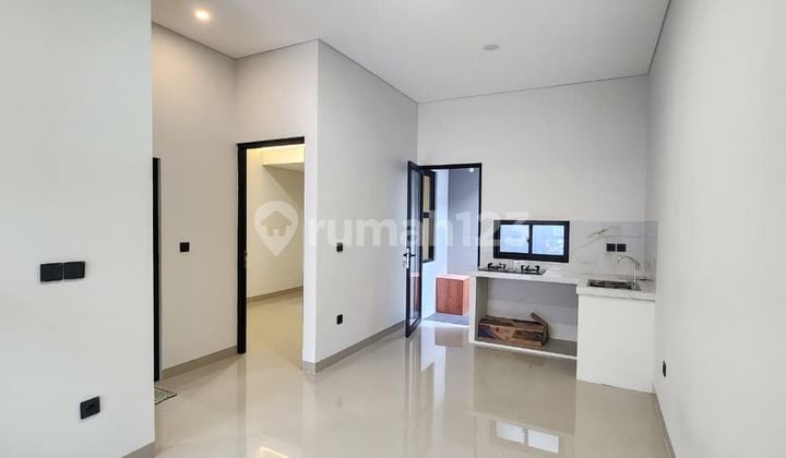 Sell Cheap Ready-to-Occupy House in Gading Serpong Near BSD