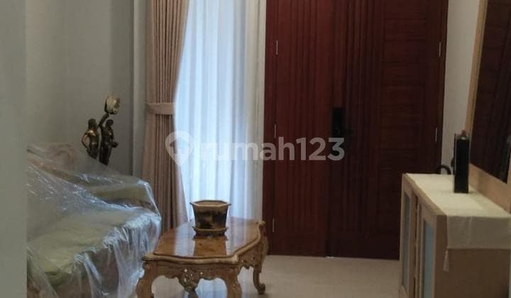 Jual Rumah Edelweiss BSD City Rumah Rapi Terawat