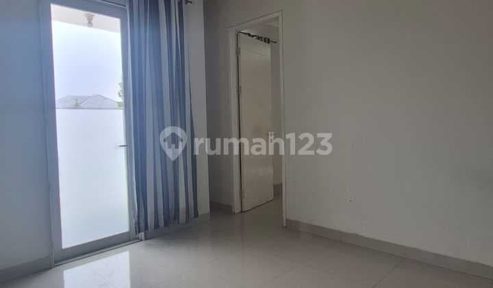 Disewakan Rumah Hoek San Lorenzo Illago Gading Serpong