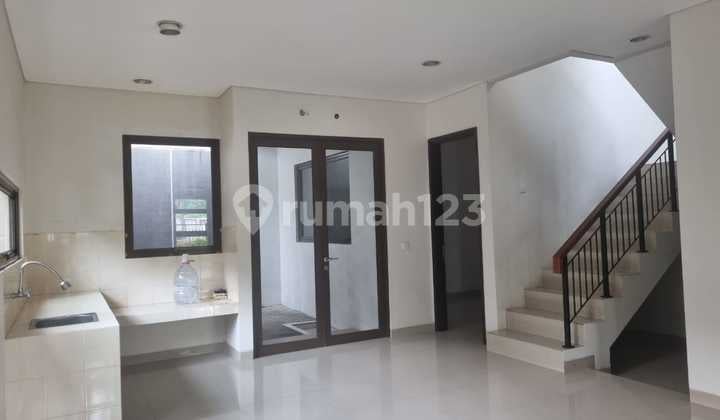 Jual Rumah Vanya Park Cluster Terdepan Askara Posisi Hoek