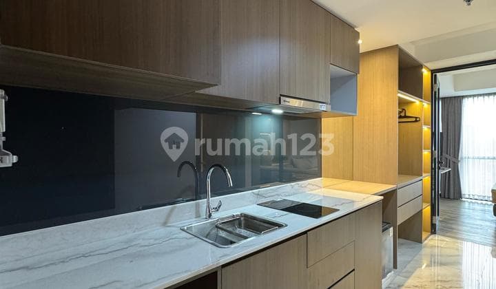 Jual apartemen the smith alam sutera deket banget dari Tol
