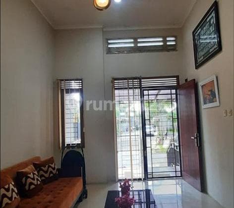 Rumah Bergaya Jepang di Kota Bali Resident Padalarang