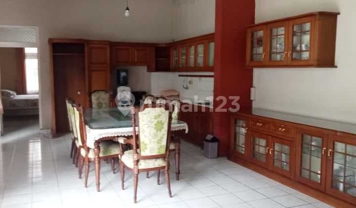 Rumah Terawat Nyaman di Mainroad Cihanjuang Bandung