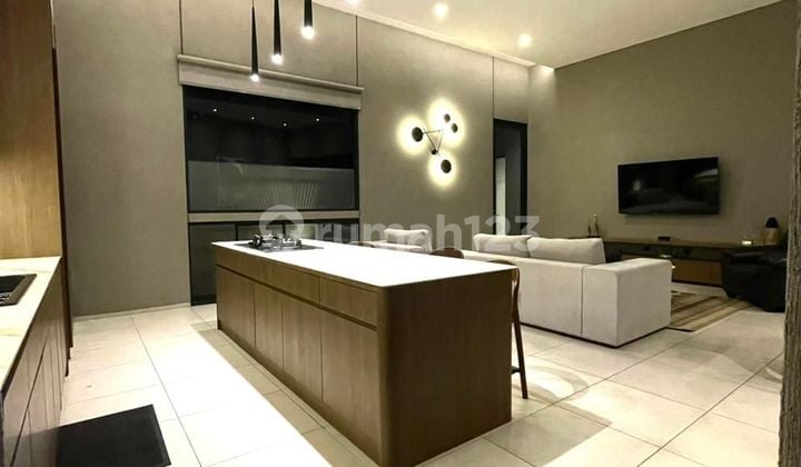 Villa Luxury Setiabudi Bandung Full Furnish.