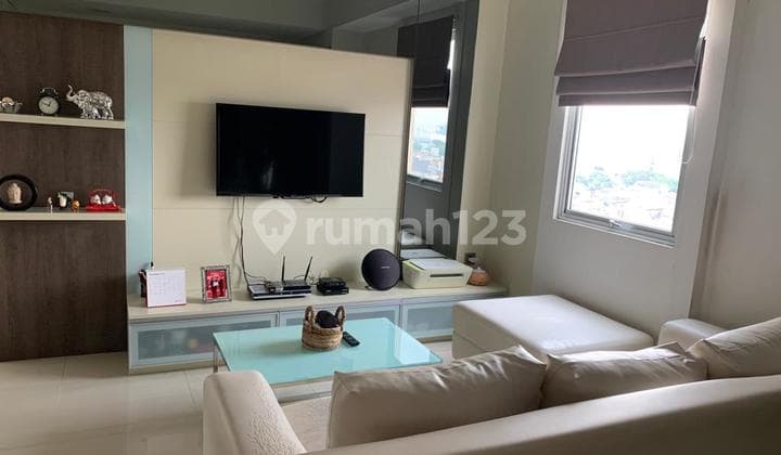 Apartemen Sudirman Suites Dijual Lantai 11 Semi Furnished