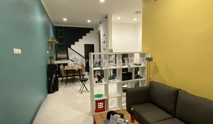 Harga Langka .. Rumah Cantik Minimalis di Pluto Selatan , Bandung